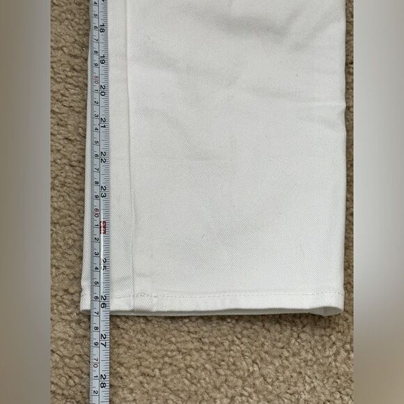 Express High Waisted White Ripped Straight Ankle Jeans Sz 2 R EUC - Picture 10 of 11